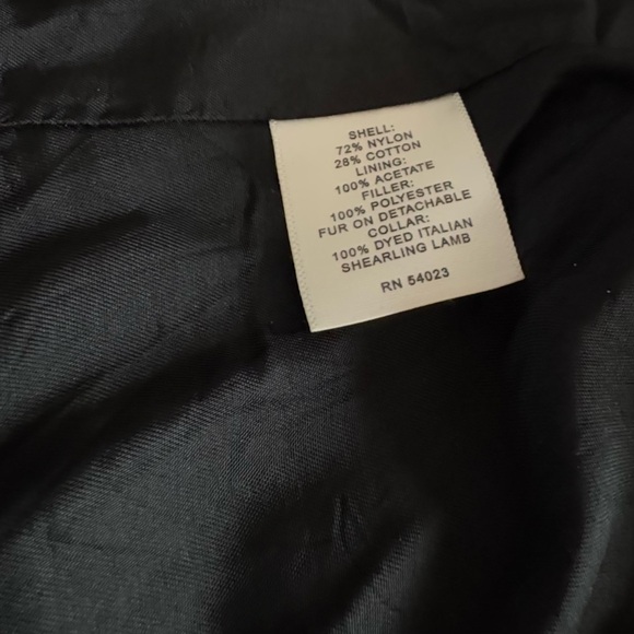 🛍️SALE🛍️ Banana Republic Black Jacket Coat with Faux Fur Detachable Collar - Picture 11 of 16